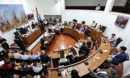 El discurso de Juan Pablo Poletti, en la apertura del período de sesiones ordinarias del Concejo de Santa Fe, se pospuso para el viernes debido al paro de la CGT. El discurso de Juan Pablo Poletti, en la apertura del período de sesiones ordinarias del Concejo de Santa Fe, se pospuso para el viernes debido al paro de la CGT.