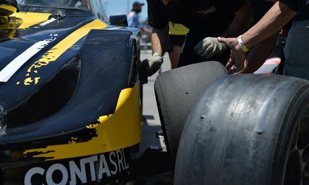La nueva temporada del Turismo Carretera comenzará el 21 de febrero en el Autódromo Roberto Mouras de La Plata. La nueva temporada del Turismo Carretera comenzará el 21 de febrero en el Autódromo Roberto Mouras de La Plata.