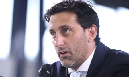 La contundente decisión de Diego Milito para el futuro de Racing. La contundente decisión de Diego Milito para el futuro de Racing.