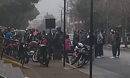 Despedida del delincuente asesinado por el jubilado en Quilmes Despedida del delincuente asesinado por el jubilado en Quilmes