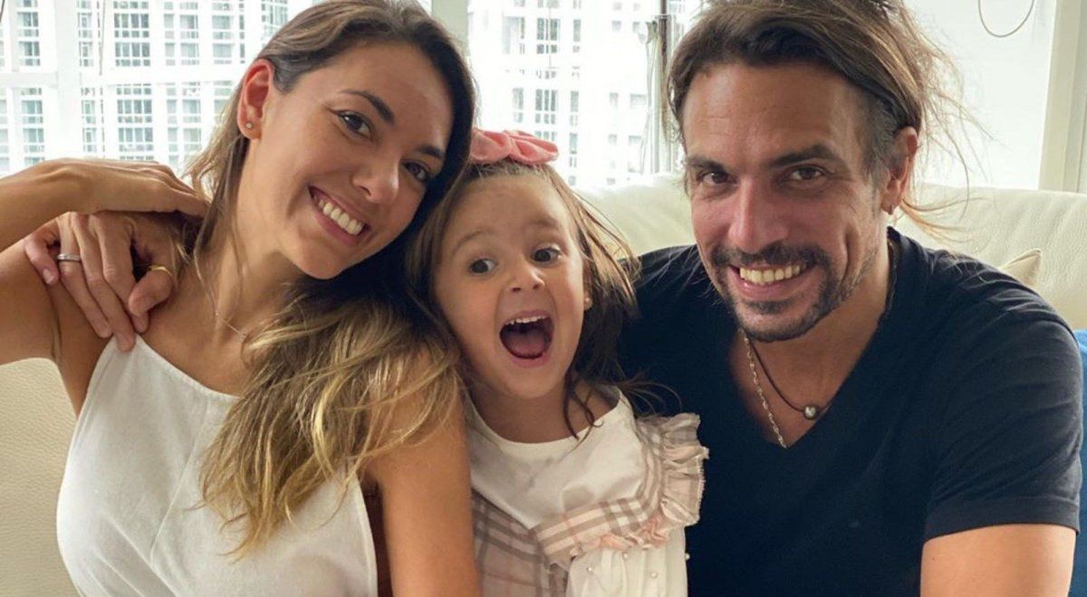 Crudo relato de Floppy Tesouro sobre lo que pasó su hija de 4 años para poder irse con su papá