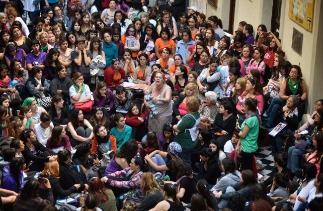 Violencia, aborto y trata de personas, los talleres más convocantes