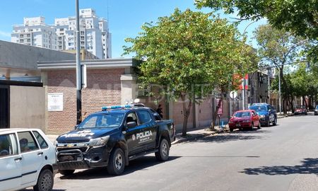 El joven fue atacado en la Manzana 1 del barrio Fonavi Centenario. El joven fue atacado en la Manzana 1 del barrio Fonavi Centenario.