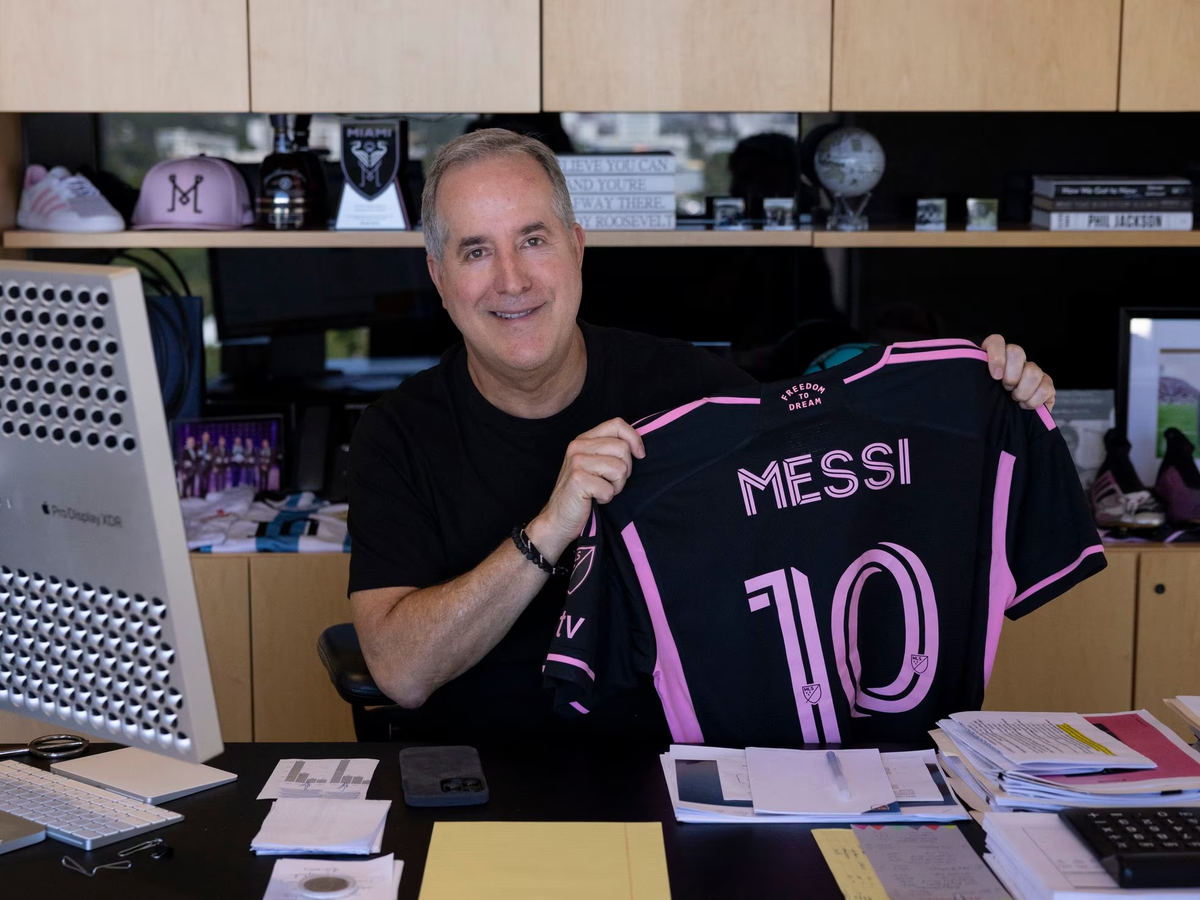 Jorge Más, el dueño del Inter Miami que llevó a Lionel Messi a los Estados Unidos. Jorge Más, el dueño del Inter Miami que llevó a Lionel Messi a los Estados Unidos.