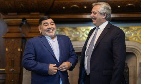 Alberto Fernández, presidente de la Nación, saludó a Diego Maradona por su cumpleaños 60. Alberto Fernández, presidente de la Nación, saludó a Diego Maradona por su cumpleaños 60.