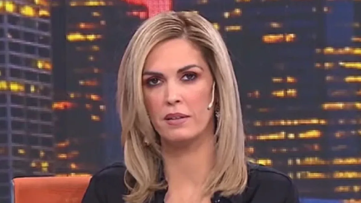 Viviana Canosa se ausentó una vez más.
