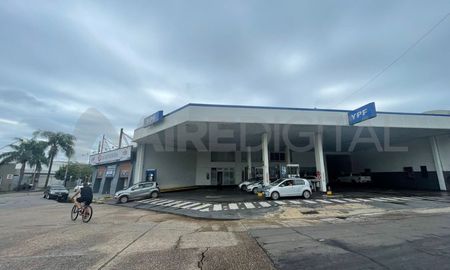 El robo se produjo en la estación ubicada en la intersección de Javier de la Rosa y Almirante Brown, en la ciudad de Santa Fe. El robo se produjo en la estación ubicada en la intersección de Javier de la Rosa y Almirante Brown, en la ciudad de Santa Fe.