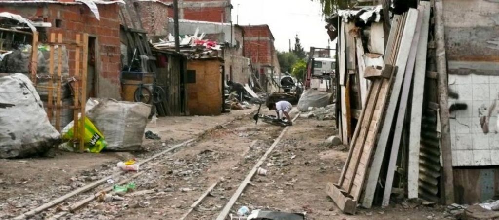Muy preocupante: la pobreza subió al 35,4% en la primera mitad del 2019, según datos del Indec