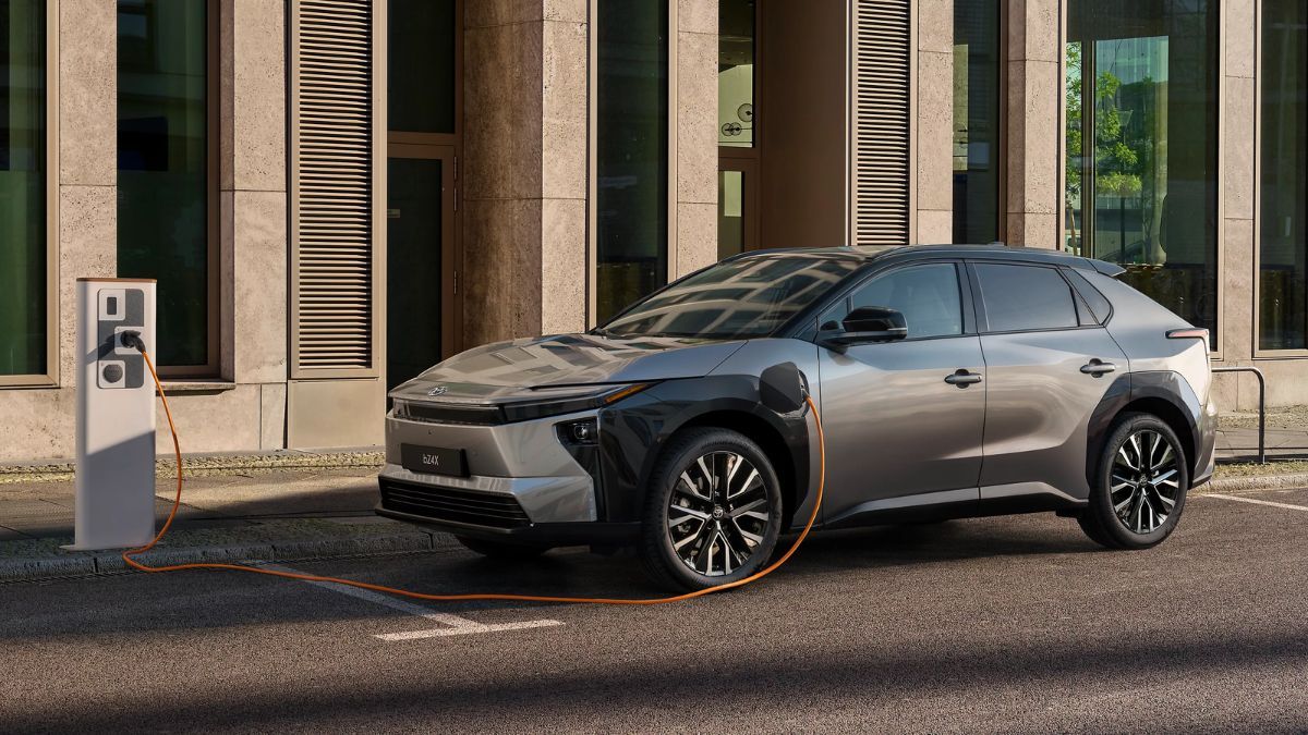El Toyota bZ4X es el primer vehículo totalmente eléctrico de la marca en Argentina.