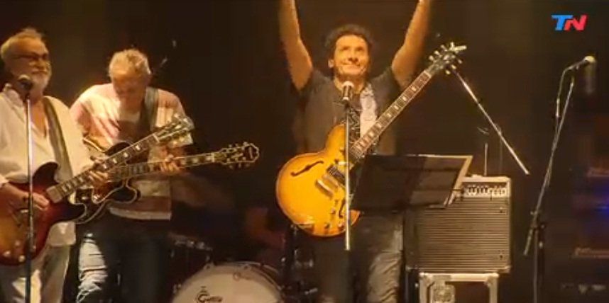 Ricardo Mollo y David Lebón homenajearon a Luis Alberto Spinetta