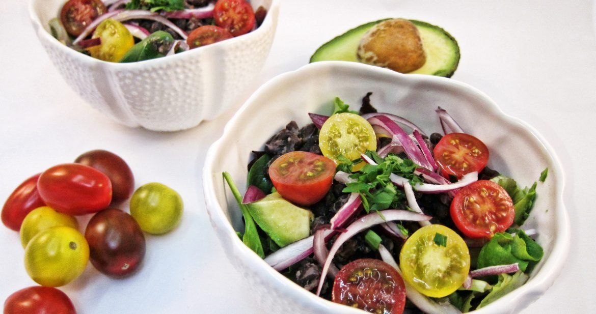 Esta ensalada vegana repleta de Omega 3 es justo lo que necesitas