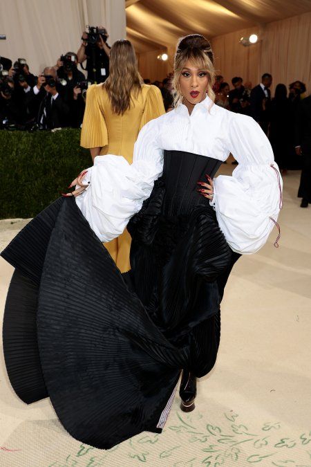 Mj Rodriguez por Thom Browne