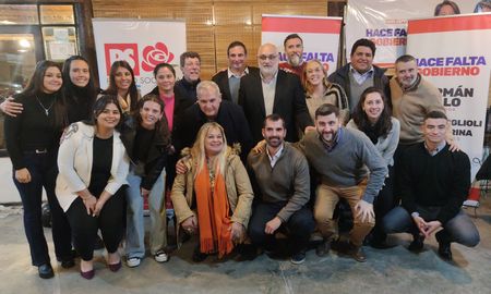 Germán Falo junto a dirigente del Partido Socialista. Germán Falo junto a dirigente del Partido Socialista.