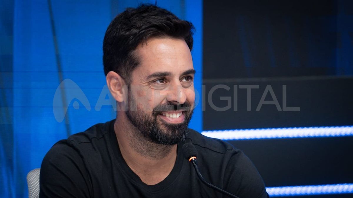 Octavio Benuzzi participó del programa especial "Santa Fe en Construcción". Octavio Benuzzi participó del programa especial "Santa Fe en Construcción".