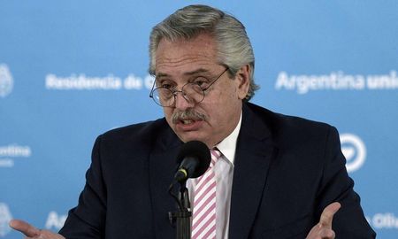 El presidente Alberto Fernández participó del cumpleaños de la primera dama durante la cuarentena del 2020. El presidente Alberto Fernández participó del cumpleaños de la primera dama durante la cuarentena del 2020.