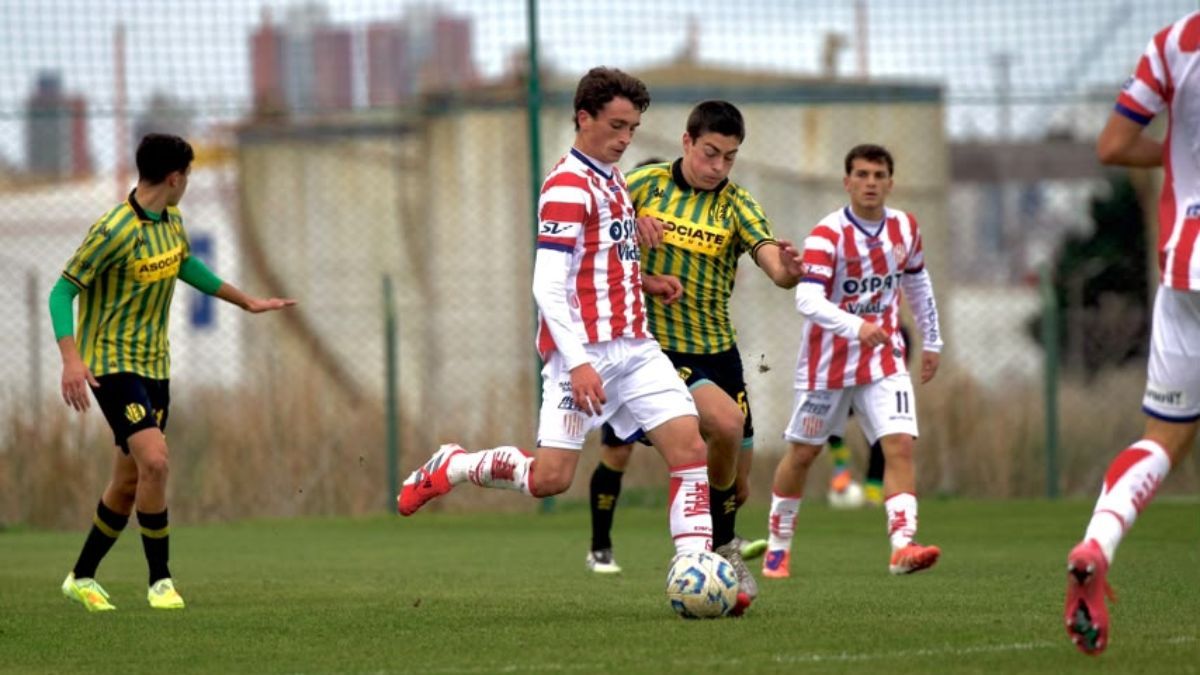 Unión igualó 0 a 0 ante Aldosivi por la fecha 1 del Torneo de reserva.