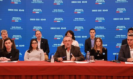 Presentación de las políticas de financiamiento a cargo del Ministro Costamagna Presentación de las políticas de financiamiento a cargo del Ministro Costamagna