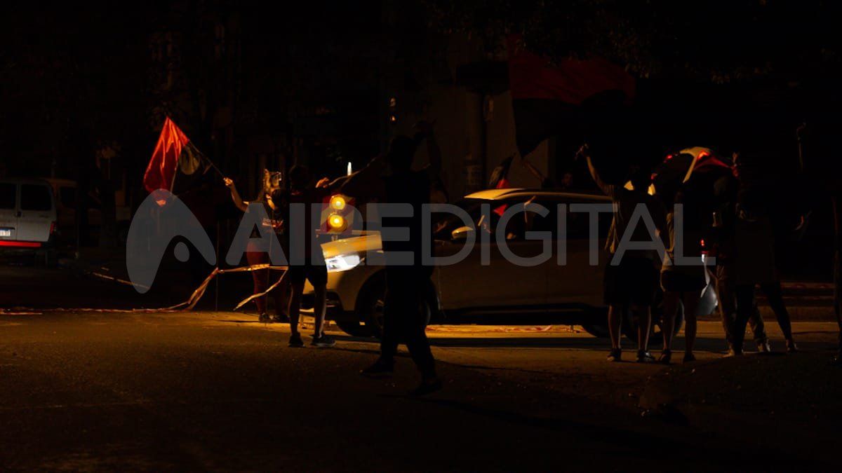 Colón campeón: la pasión sabalera salió de fiesta en las calles de Santa Fe