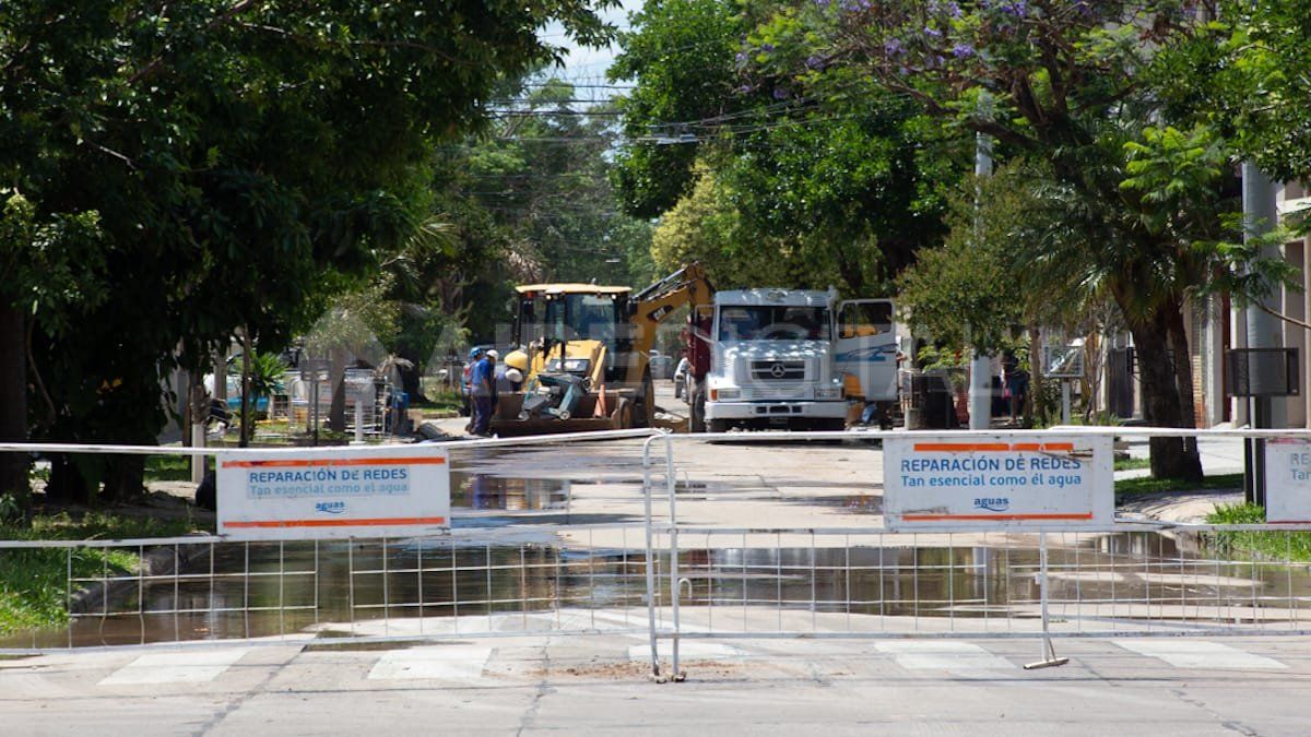 Aguas Santafesinas continúa con los trabajos para restablecer el servicio en el norte de la ciudad