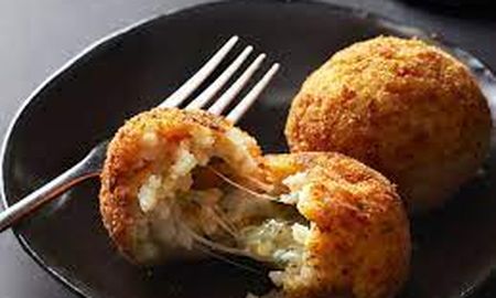 Así se hacen los arancini que hizo Antonio López en MasterChef que encantaron a Damián Betular Así se hacen los arancini que hizo Antonio López en MasterChef que encantaron a Damián Betular
