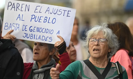 marcha contra el veto a la movilidad jubilatoria desde congreso a plaza de mayo marcha contra el veto a la movilidad jubilatoria desde congreso a plaza de mayo