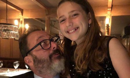 Sufrimos la muerte de Gerardo en Elena, que tiene 11 años, contó Julio Bárbaro, abuelo de Elena y ex suegro de Rozín. Sufrimos la muerte de Gerardo en Elena, que tiene 11 años, contó Julio Bárbaro, abuelo de Elena y ex suegro de Rozín.
