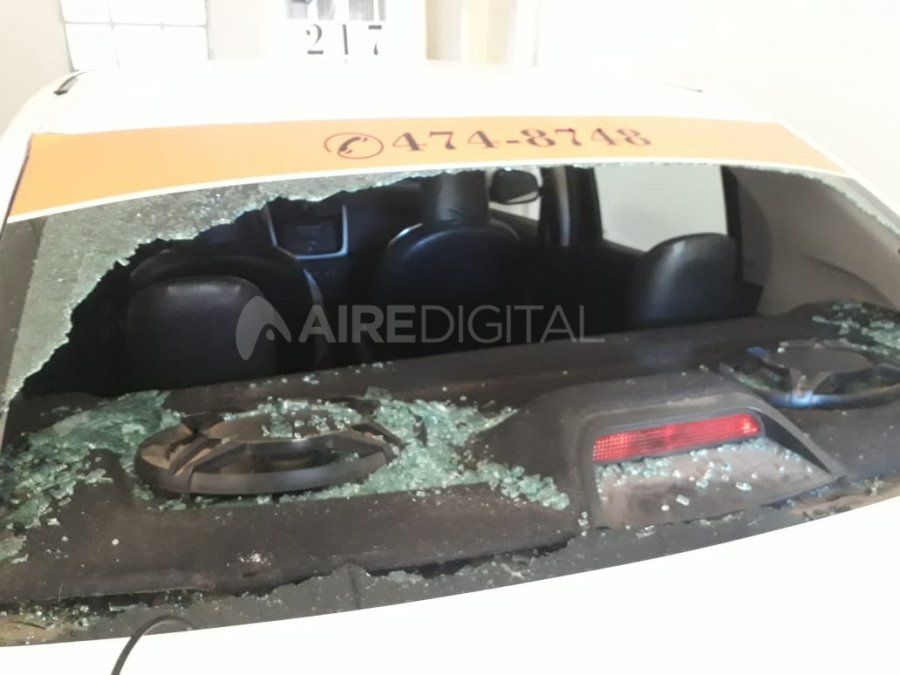 Motochorros dispararon contra una remisera en Bº El Tanque de Santo Tomé