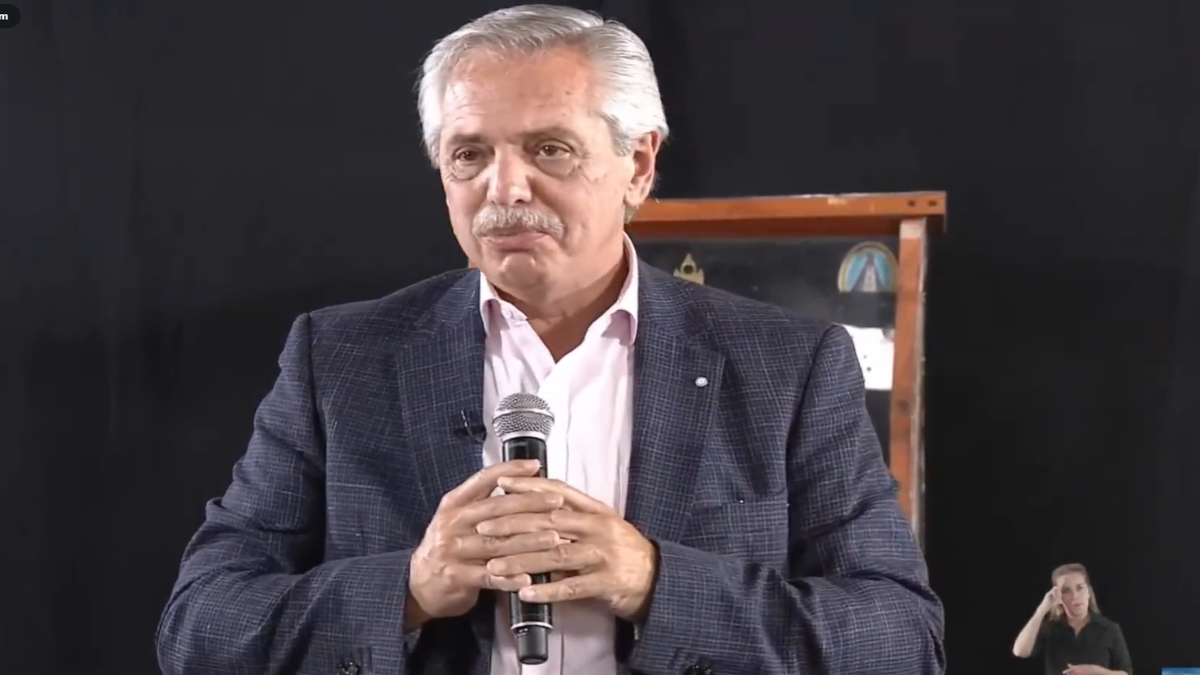 An&iacute;bal Fern&aacute;ndez insisti&oacute; en que su candidato a presidente es Alberto.