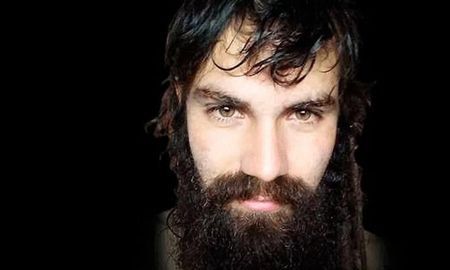 Maldonado tomó parte en una protesta en el Pu Lof en Resistencia, en Chubut, en agosto de 2017 y desapareció por más de setenta días tras una represión violenta de la Gendarmería. Maldonado tomó parte en una protesta en el Pu Lof en Resistencia, en Chubut, en agosto de 2017 y desapareció por más de setenta días tras una represión violenta de la Gendarmería.
