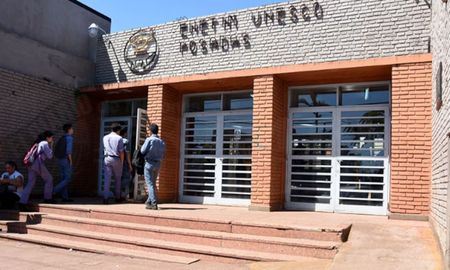 La EPET N° 1 de Posadas suspendió sus actividades para iniciar una jornada de contención psicológica tras el dramático episodio.