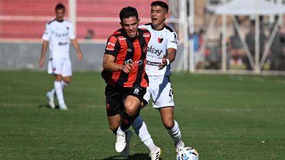 Colón fue de menor a mayor, logró su primer triunfo de visitante y volvió a la punta de la Primera Nacional