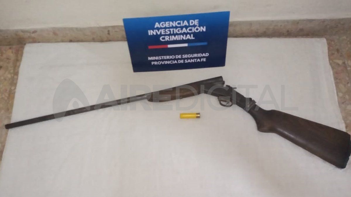 La escopeta que fue secuestrada por la investigación. 