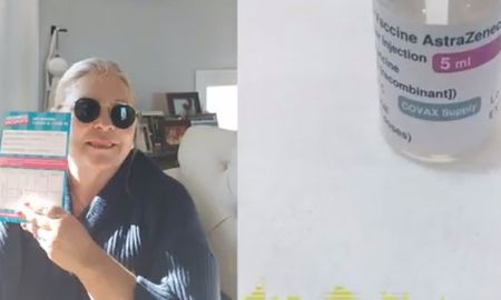 Lo logré. Me vacuné primera dosis con AstraZeneca. 64 años y con comorbilidades, tuiteó Carrió. Lo logré. Me vacuné primera dosis con AstraZeneca. 64 años y con comorbilidades, tuiteó Carrió.