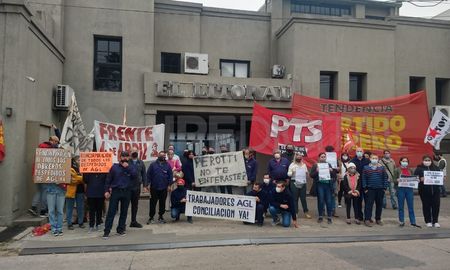 protesta de trabajadores despedidos de agl