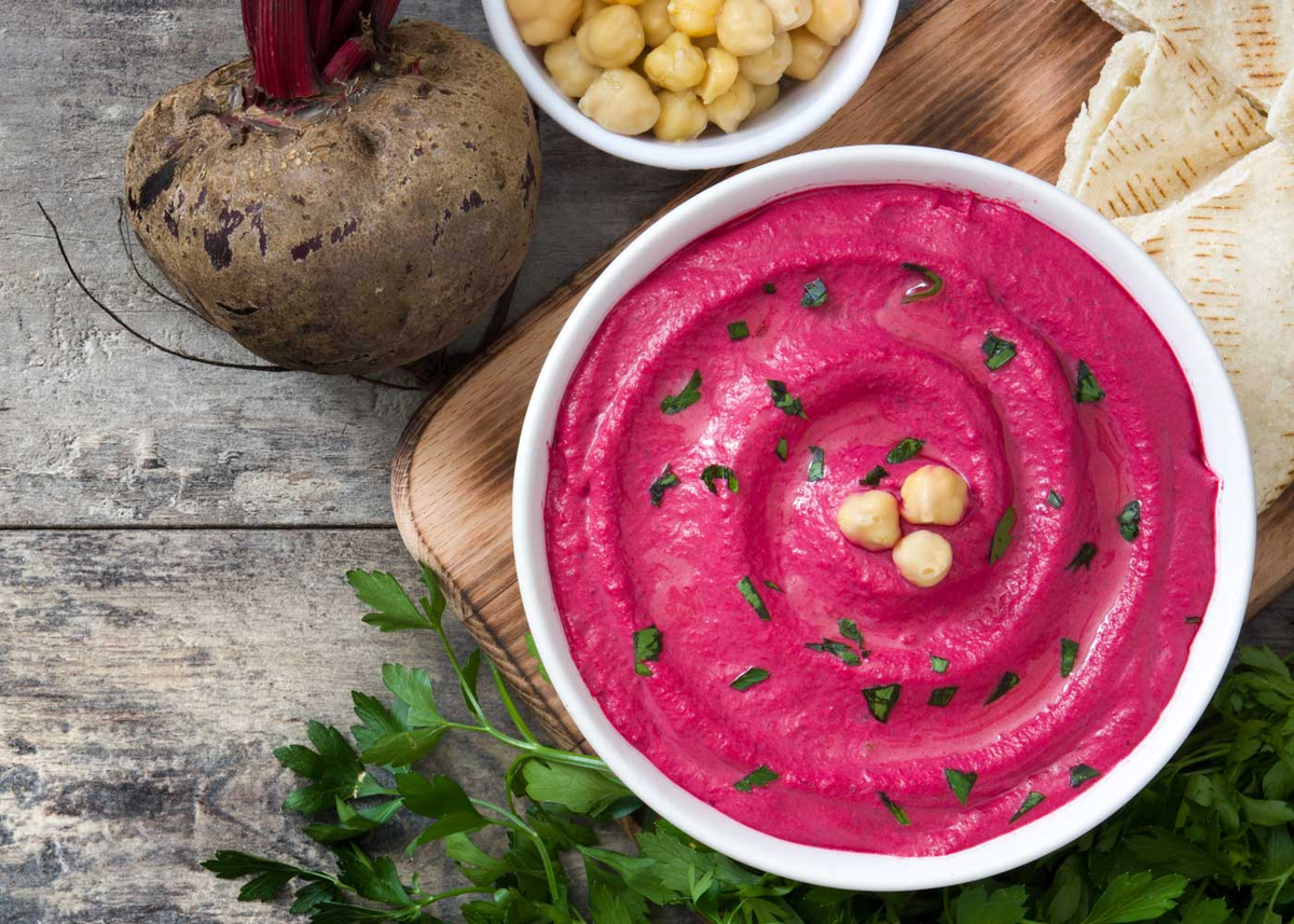 El hummus de garbanzo es muy sencillo de hacer en casa y lleva pocos ingredientes. El hummus de garbanzo es muy sencillo de hacer en casa y lleva pocos ingredientes.