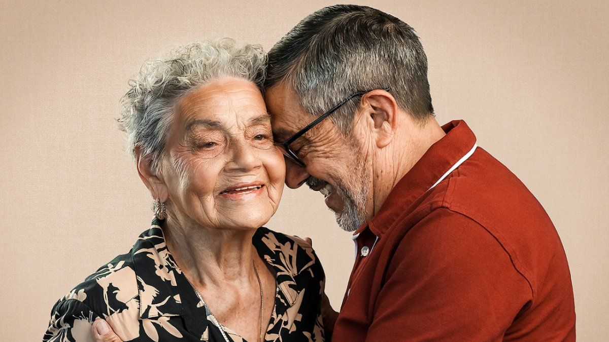 Los retratos de las familias que forman parte de la campaña Mamás de oro.