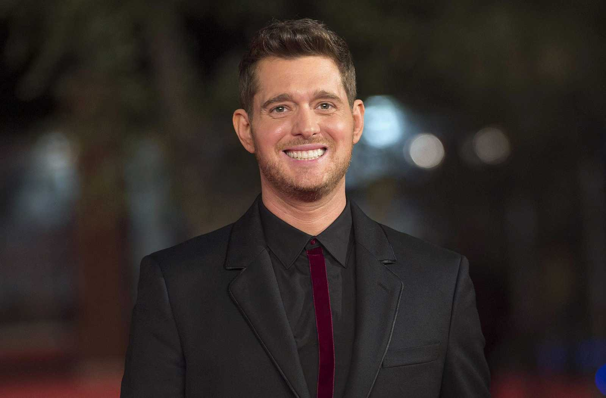 Michael Bublé dijo que si no tuviera esposa e hijos sería más exitoso y generó polémica.