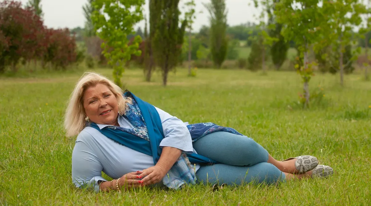 Así es la extravagante casa de campo de Elisa Carrió. Así es la extravagante casa de campo de Elisa Carrió.