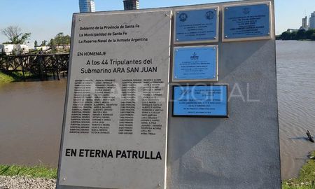 homenajearon a los 44 submarinistas del ara san juan, a dos anos del hundimiento homenajearon a los 44 submarinistas del ara san juan, a dos anos del hundimiento