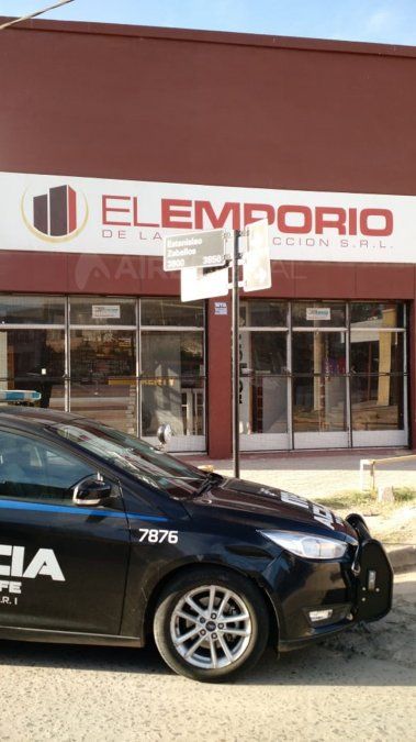 Robaron en un corralón de materiales