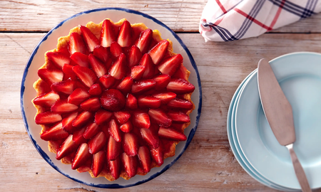 Cómo hacer tarta de fresas: la receta deliciosa de Maru Botana Cómo hacer tarta de fresas: la receta deliciosa de Maru Botana