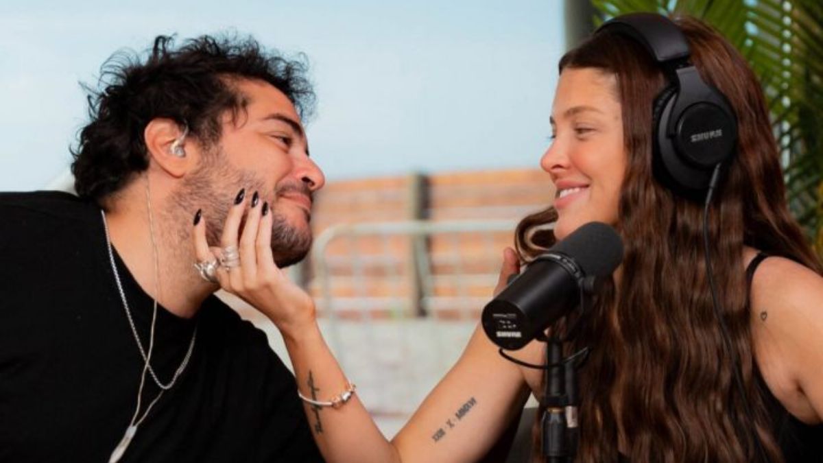 La pareja confirmó su separación con mensajes en redes.