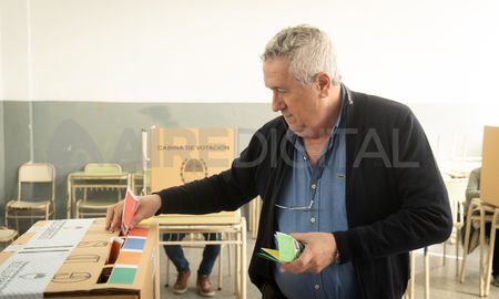 El domingo 29 de junio se llevarán a cabo las elecciones generales municipales y comunales. El domingo 29 de junio se llevarán a cabo las elecciones generales municipales y comunales.