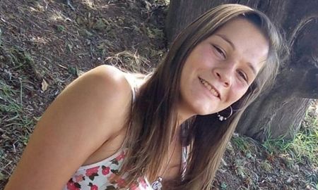 Hallaron una remera y medias con sangre mientras buscaban a la joven que desapareci&oacute; al salir de la Casa de la Mujer de Paran&aacute;.