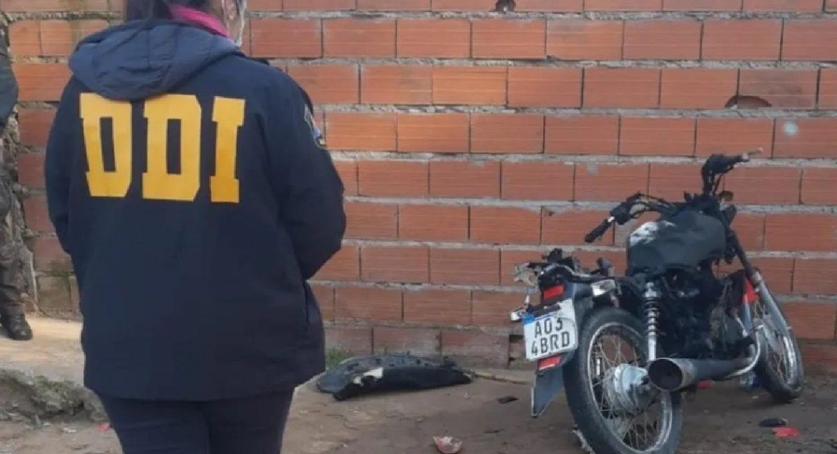 Dos hermanos motoqueros asesinaron a chico de 17 años atravesándolo con un palo