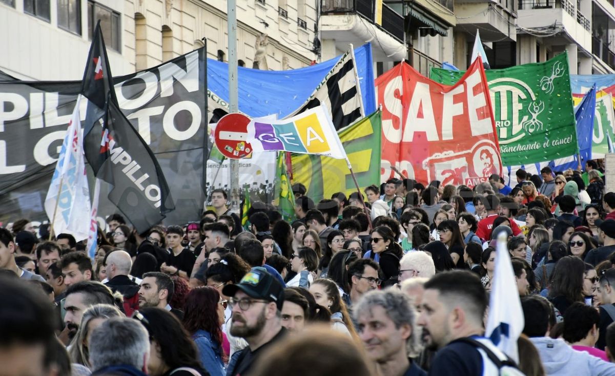 A qué hora es la marcha en Santa Fe y dónde habrá cortes. Foto ilustrativa.