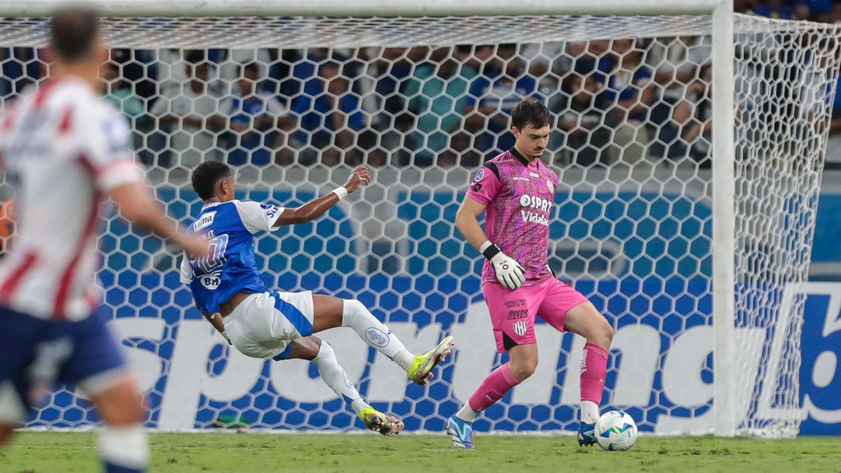 Costas tomó una decisión clave con Tagliamonte y cambia el panorama para Unión