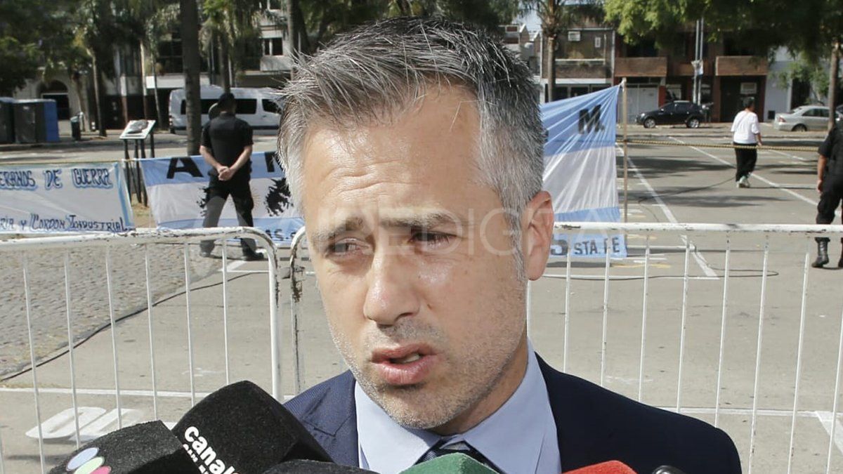 Aire Digital también dialogó con el diputado provincial por el PJ, Leandro Busatto quien también abonó la teoría del uso político-electoral del debate por la seguridad.