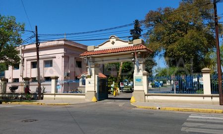Este jueves no habrá atención al usuario y se mantendrán las guardias operativas mínimas en Aguas Santafesinas. Este jueves no habrá atención al usuario y se mantendrán las guardias operativas mínimas en Aguas Santafesinas.