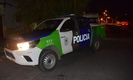 Un hombre de 51 años fue detenido tras intentar asesinar al supuesto amante de su esposa.